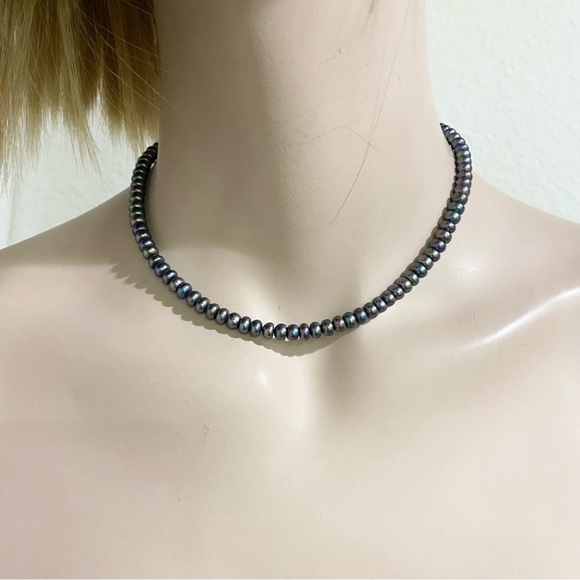 Vintage Peacock Freshwater 4mm Seed Pearl Sterling Silver Clasp Choker Necklace - Picture 4 of 13